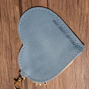 Heart Shaped Portland Leather Company Wallet Pretty Blue 4"